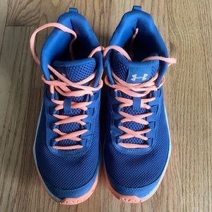 Under Armour Girls Basketball Shoes 4Y